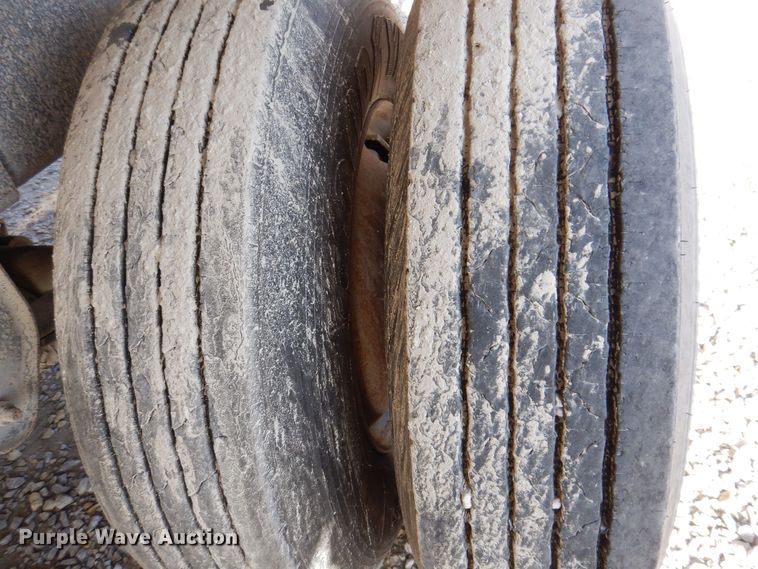 image for item DK2051 2010 Hilbilt 14XPC  end dump pup trailer