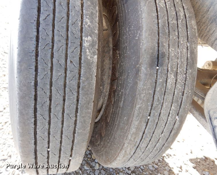 image for item DK2051 2010 Hilbilt 14XPC  end dump pup trailer