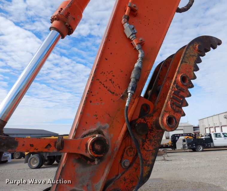 image for item DK2052 2004 Hitachi Zaxis 160LC  excavator