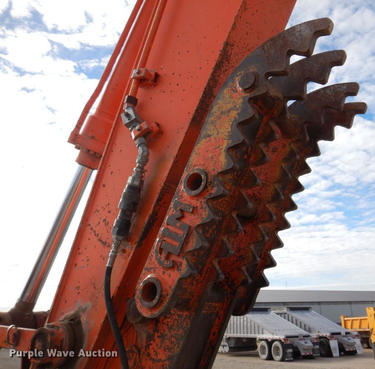 image for item DK2052 2004 Hitachi Zaxis 160LC  excavator