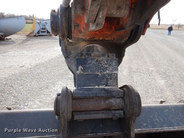 image for item DK2052 2004 Hitachi Zaxis 160LC  excavator