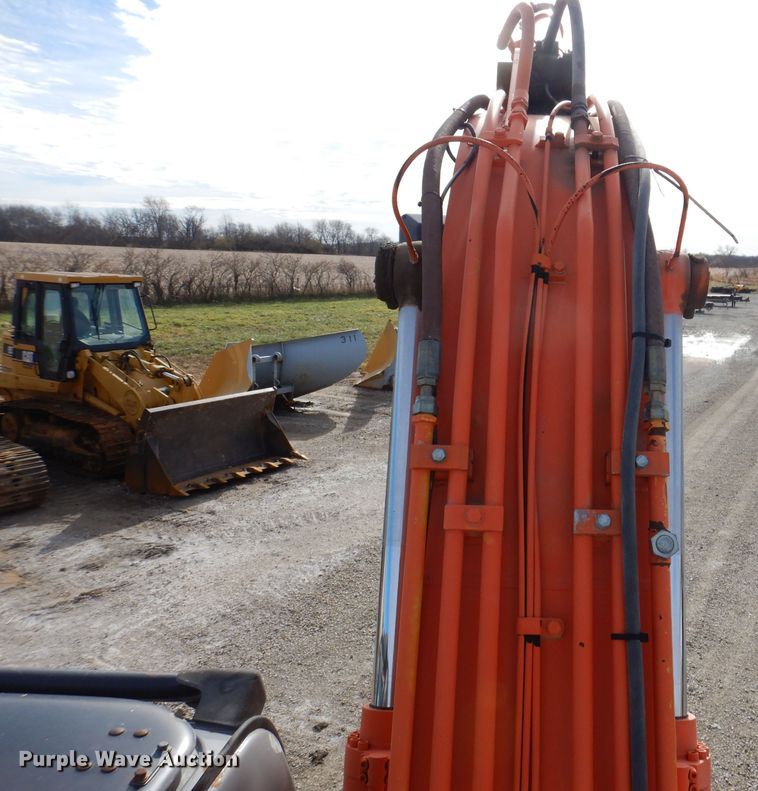 image for item DK2052 2004 Hitachi Zaxis 160LC  excavator
