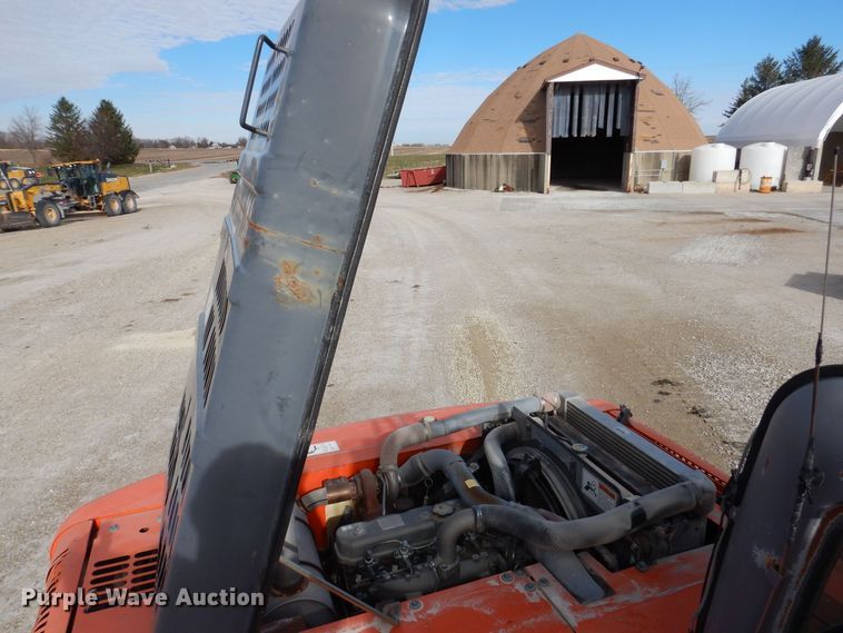 image for item DK2052 2004 Hitachi Zaxis 160LC  excavator