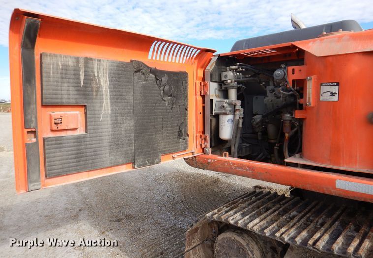 image for item DK2052 2004 Hitachi Zaxis 160LC  excavator