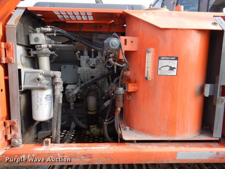 image for item DK2052 2004 Hitachi Zaxis 160LC  excavator