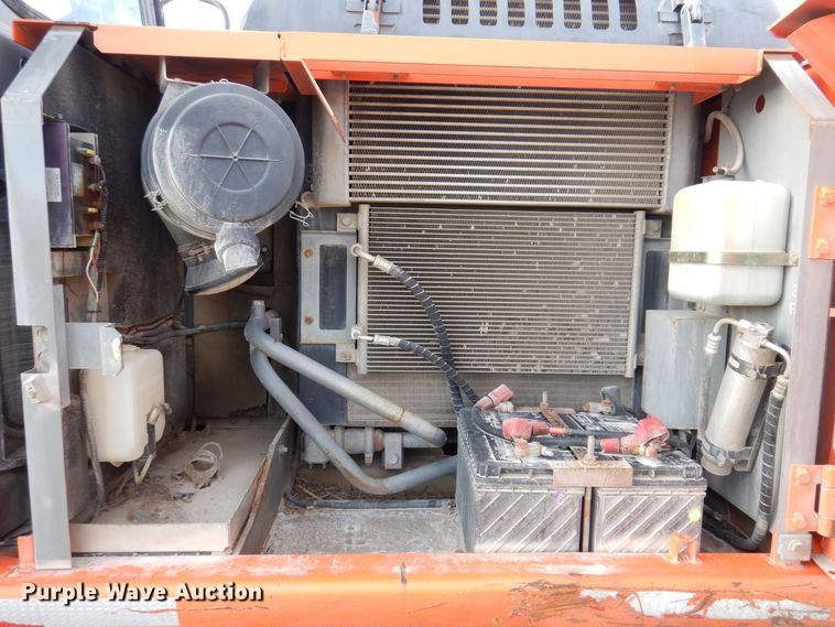 image for item DK2052 2004 Hitachi Zaxis 160LC  excavator