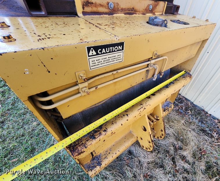 image for item DM4828 Galion S4-6B WD  double drum roller