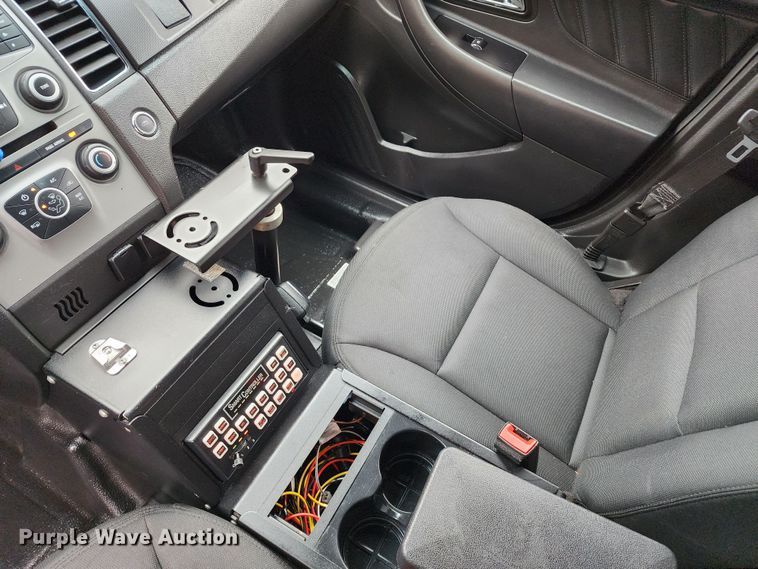 image for item DM4874 2018 Ford Taurus Police Interceptor