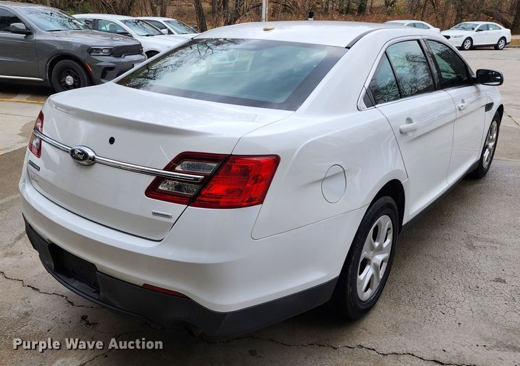 image for item DM4875 2014 Ford Taurus Police Interceptor