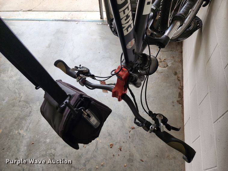 image for item DM4877 (2) Stylo police bikes