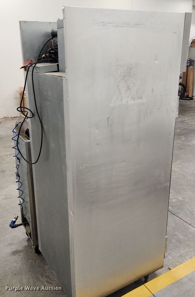 image for item DM4881 Restaurant equipment