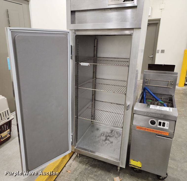 image for item DM4881 Restaurant equipment