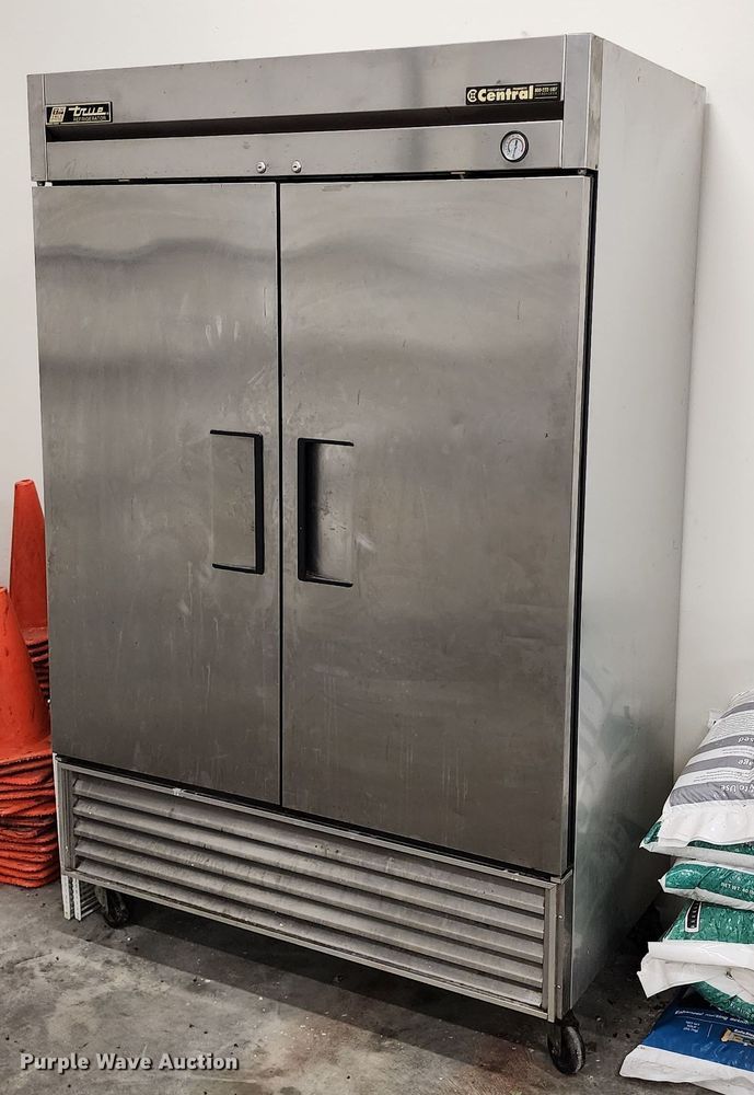 image for item DM4881 Restaurant equipment