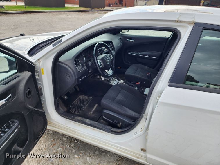 image for item DM4882 2013 Dodge Charger Police