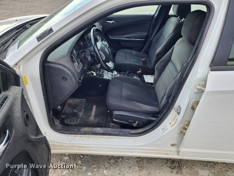 image for item DM4882 2013 Dodge Charger Police