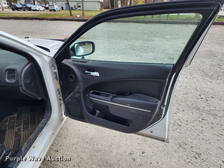 image for item DM4882 2013 Dodge Charger Police