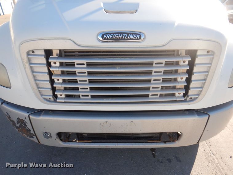 image for item DP0405 2007 Freightliner Business Class M2  dump truck