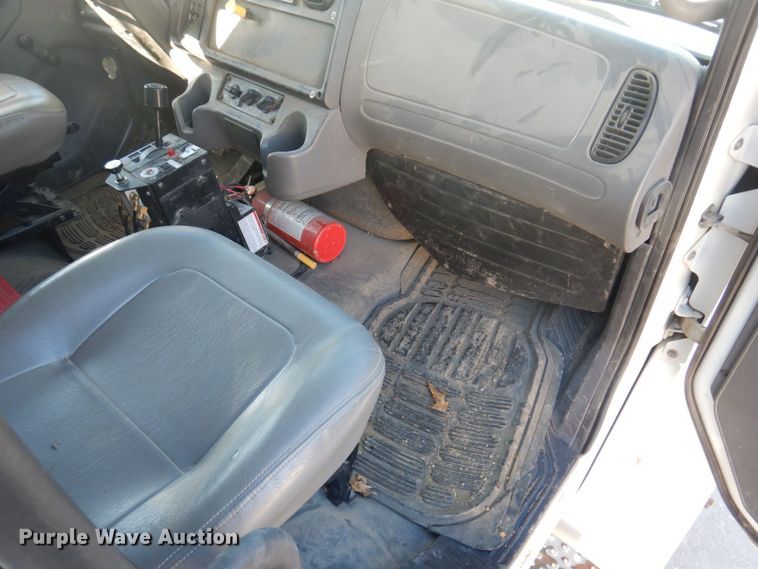 image for item DP0405 2007 Freightliner Business Class M2  dump truck