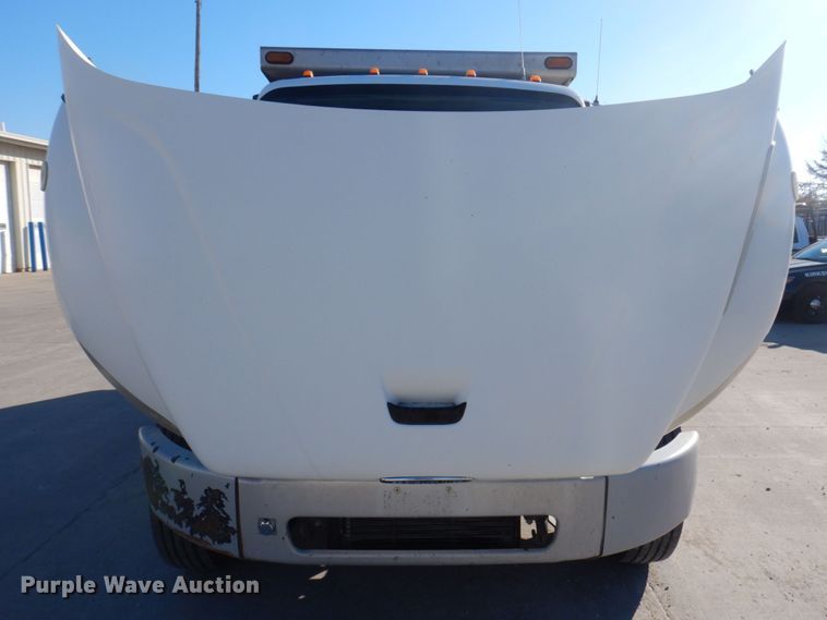 image for item DP0405 2007 Freightliner Business Class M2  dump truck