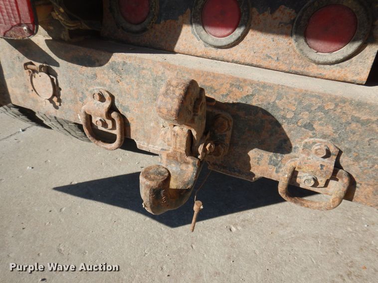 image for item DP0405 2007 Freightliner Business Class M2  dump truck