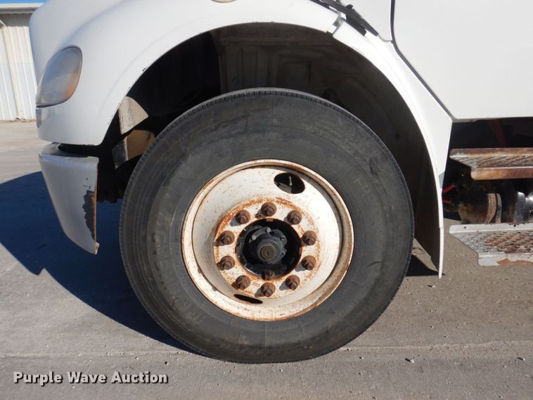 image for item DP0405 2007 Freightliner Business Class M2  dump truck