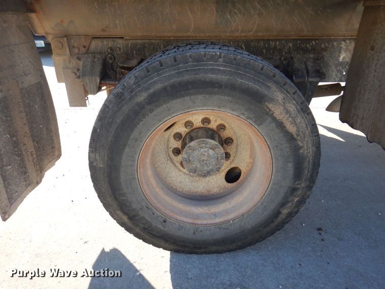 image for item DP0405 2007 Freightliner Business Class M2  dump truck