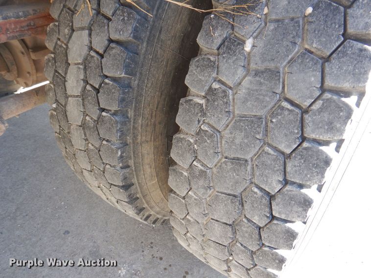 image for item DP0405 2007 Freightliner Business Class M2  dump truck