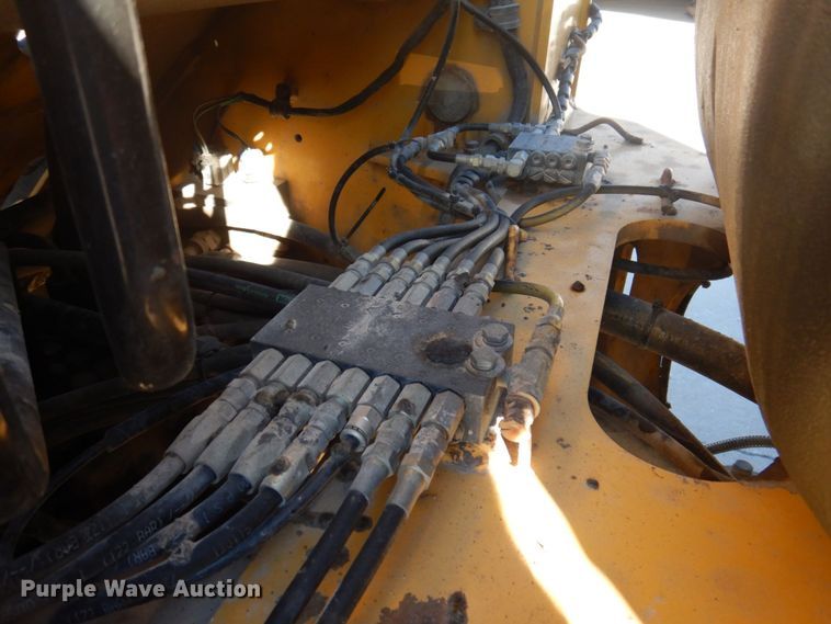 image for item DP0407 2007 John Deere 544J  wheel loader