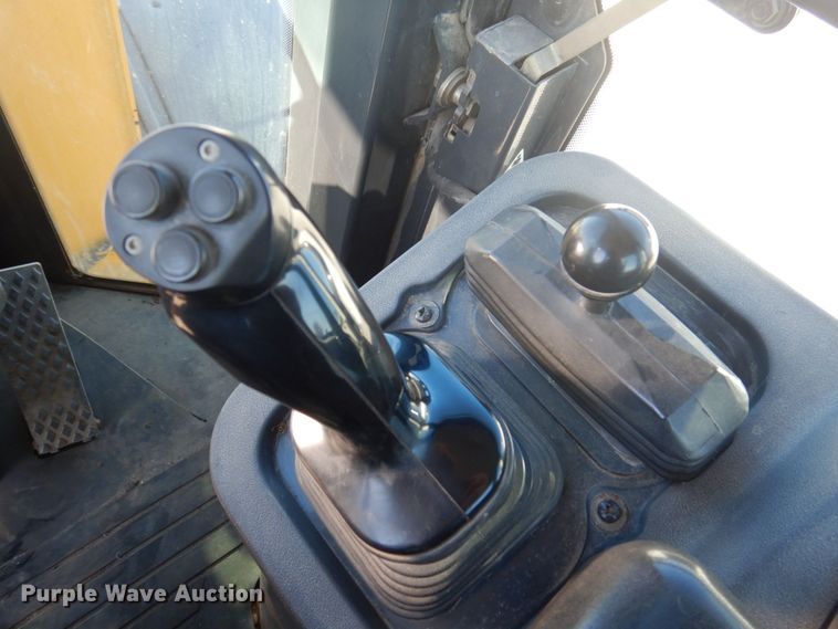 image for item DP0407 2007 John Deere 544J  wheel loader