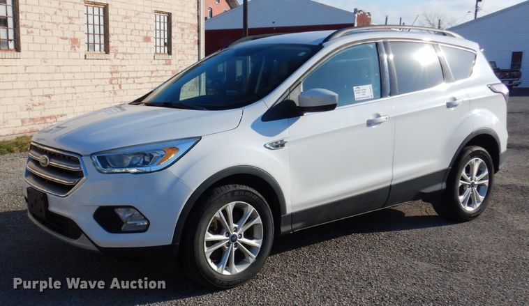 image for item DP0411 2017 Ford Escape SE  SUV