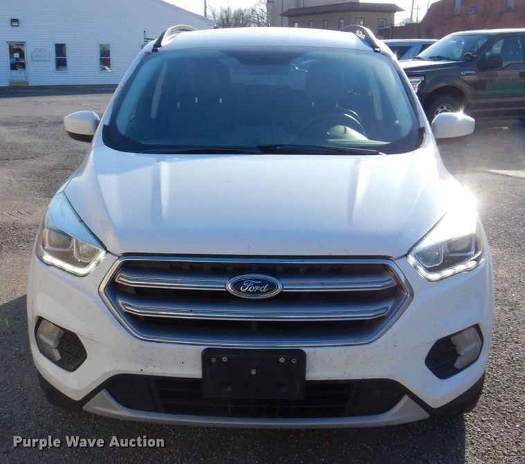 image for item DP0411 2017 Ford Escape SE  SUV