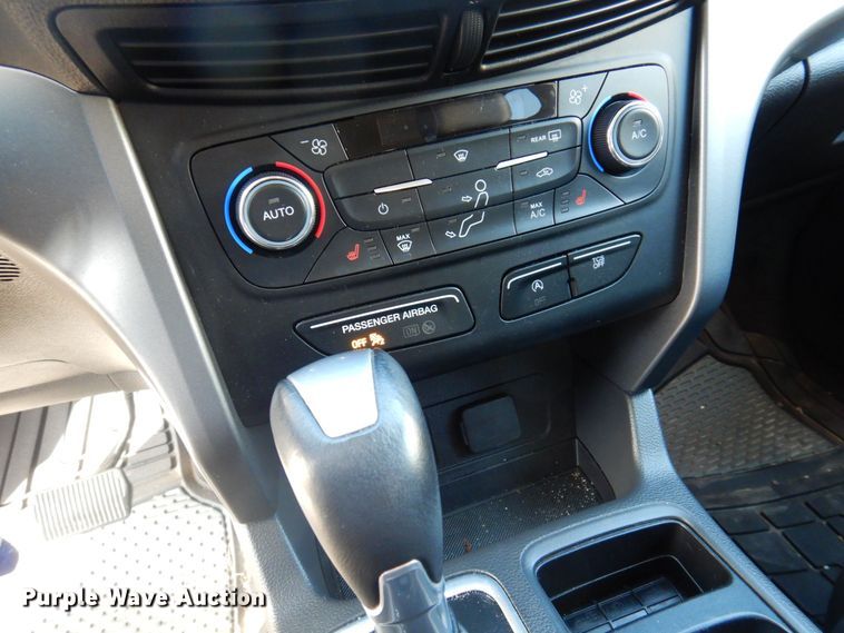 image for item DP0411 2017 Ford Escape SE  SUV