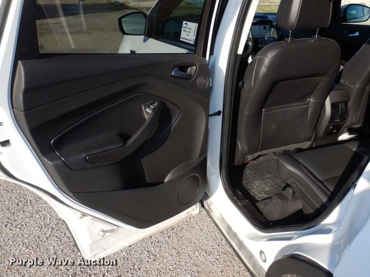 image for item DP0411 2017 Ford Escape SE  SUV