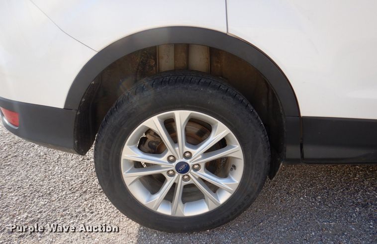 image for item DP0411 2017 Ford Escape SE  SUV