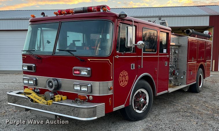 image for item DR7296 1986 Pierce Arrow  pumper fire truck