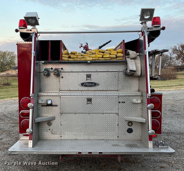 image for item DR7296 1986 Pierce Arrow  pumper fire truck