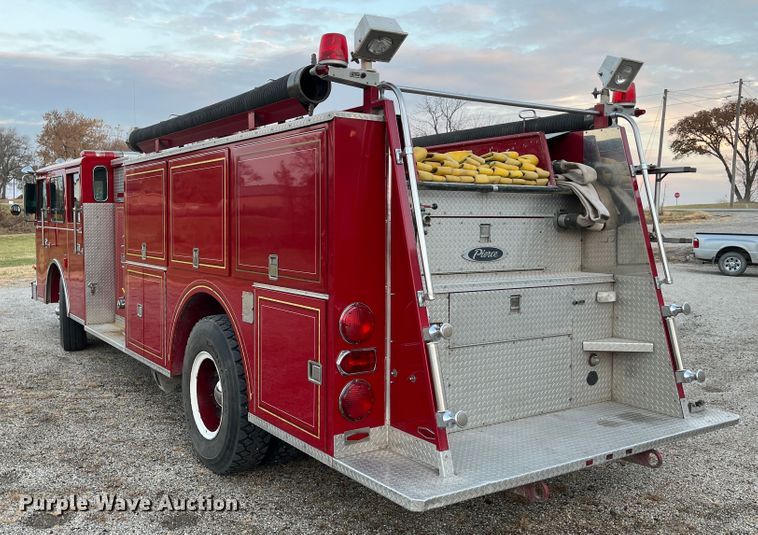 image for item DR7296 1986 Pierce Arrow  pumper fire truck