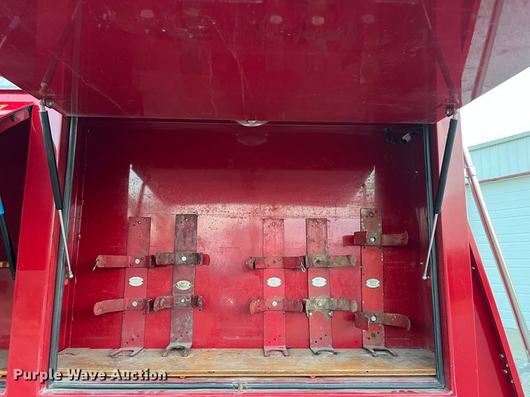 image for item DR7296 1986 Pierce Arrow  pumper fire truck