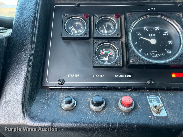 image for item DR7296 1986 Pierce Arrow  pumper fire truck