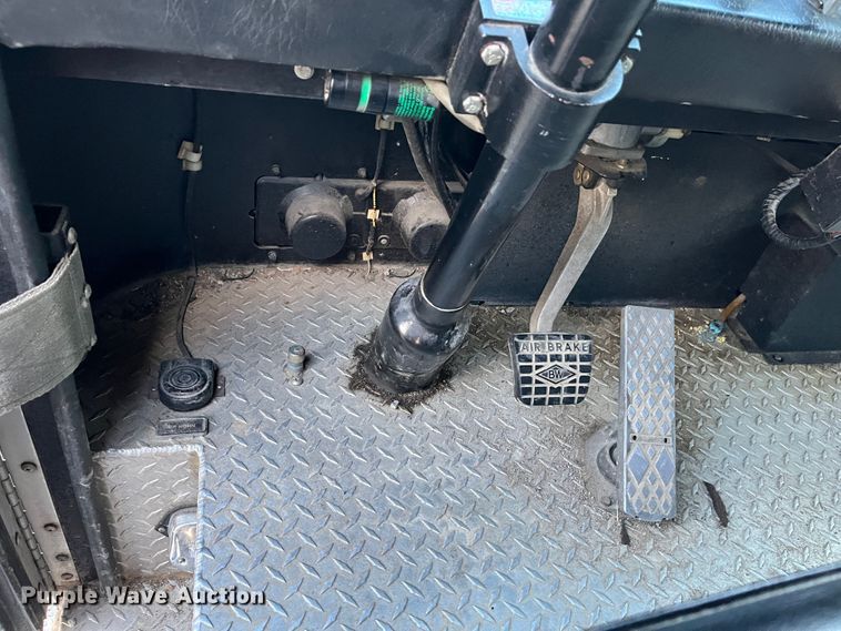 image for item DR7296 1986 Pierce Arrow  pumper fire truck