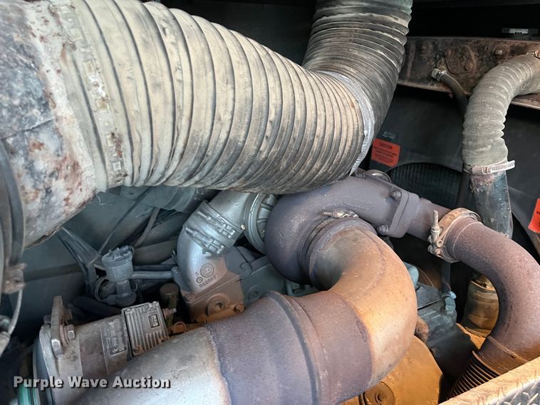 image for item DR7296 1986 Pierce Arrow  pumper fire truck