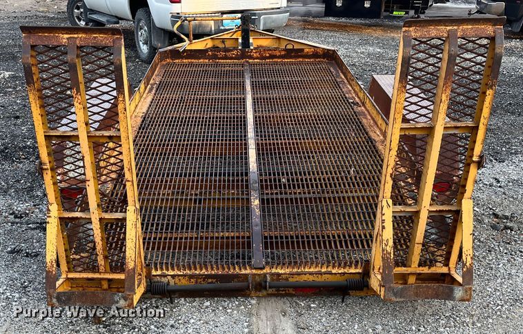 image for item DR7304 1995 UMFG  equipment trailer