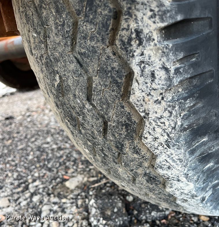 image for item DR7304 1995 UMFG  equipment trailer