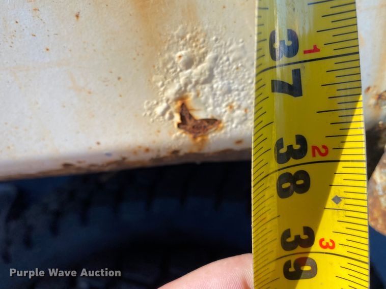 image for item IG9811 2008 International 7400 dump truck