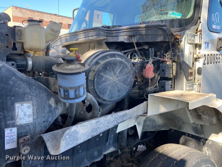 image for item IG9811 2008 International 7400 dump truck