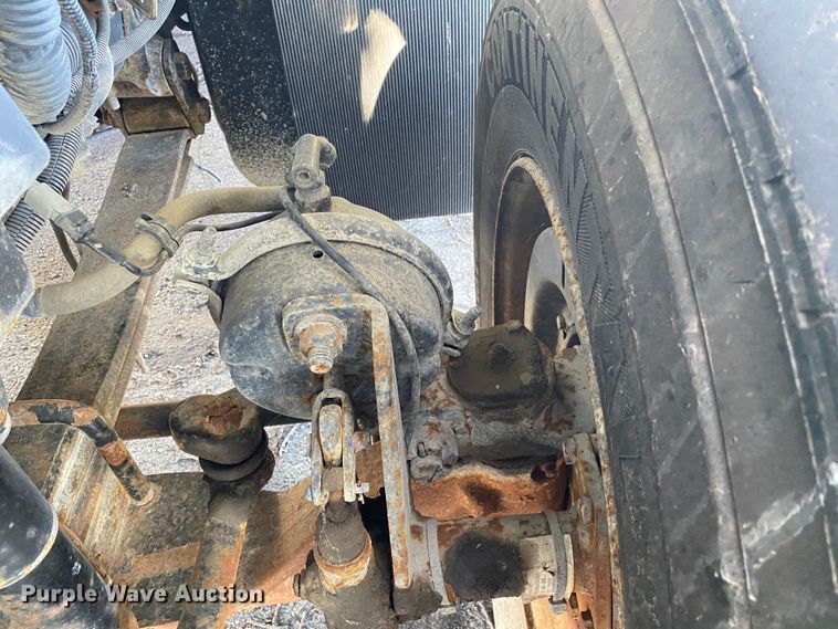 image for item IG9811 2008 International 7400 dump truck