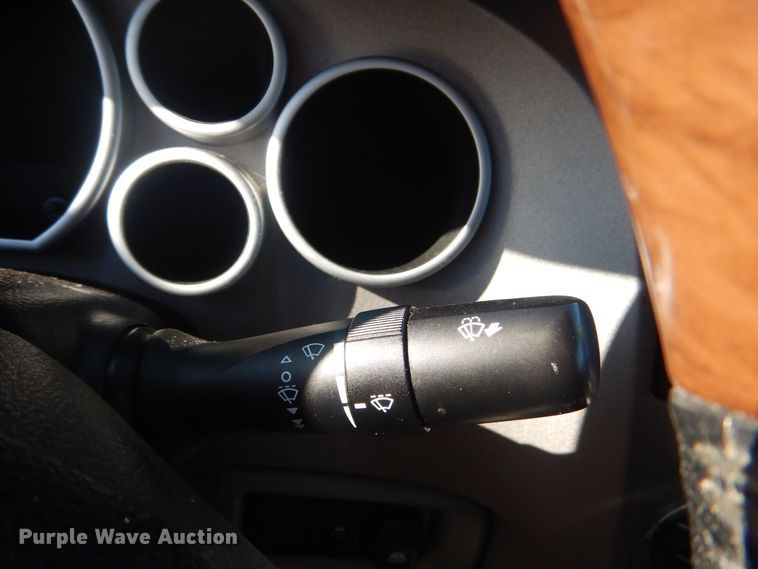 image for item IG9812 2013 Toyota Tundra Crew Cab pickup truck