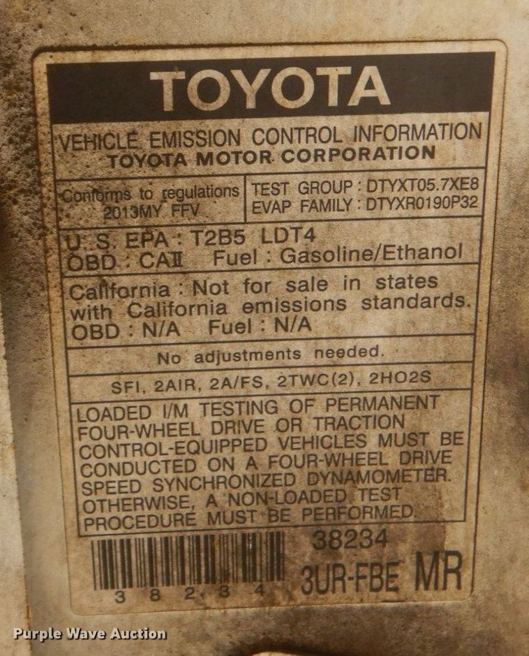 image for item IG9812 2013 Toyota Tundra Crew Cab pickup truck