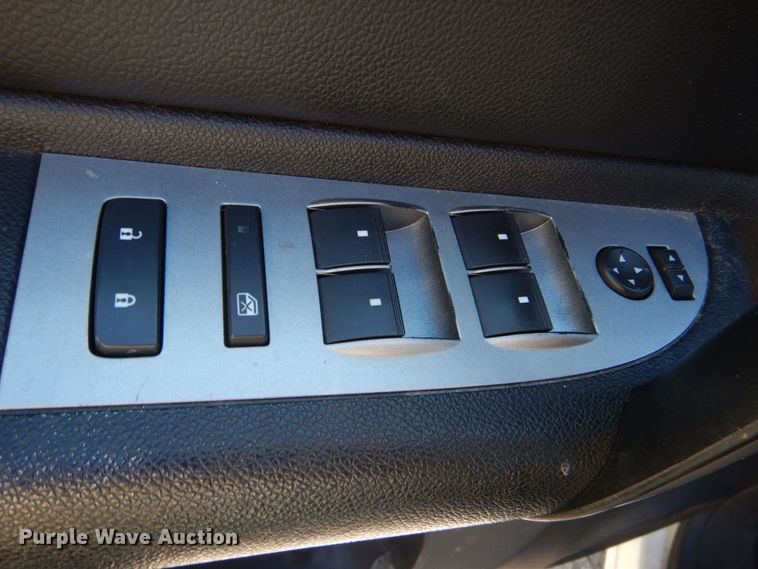 image for item IG9817 2009 Chevrolet Silverado Crew Cab pickup truck