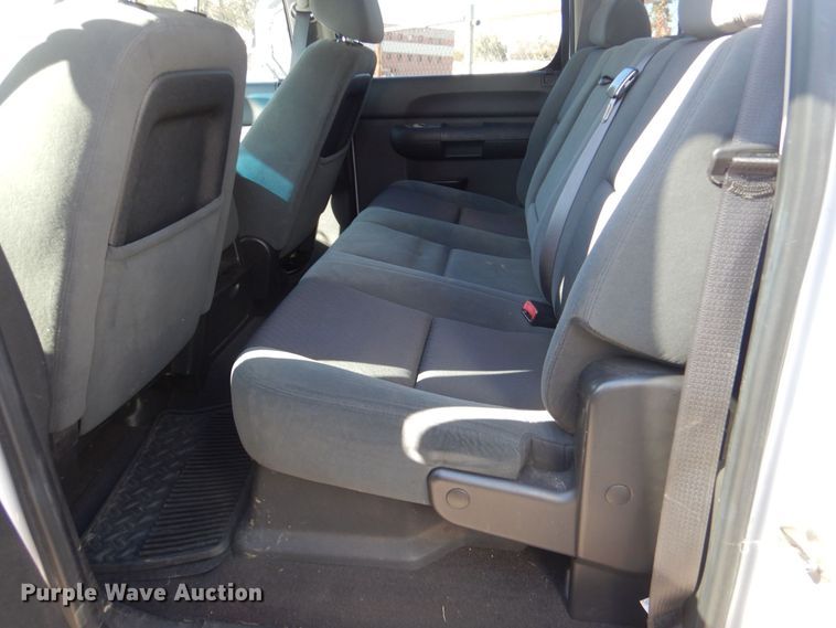 image for item IG9817 2009 Chevrolet Silverado Crew Cab pickup truck